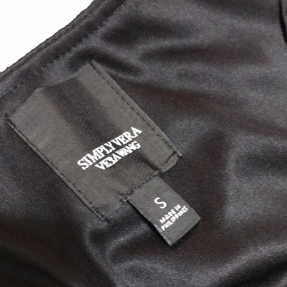 Simply Vera Vera Wang V-Neck Smocked Dress Small - Picture 7 of 14